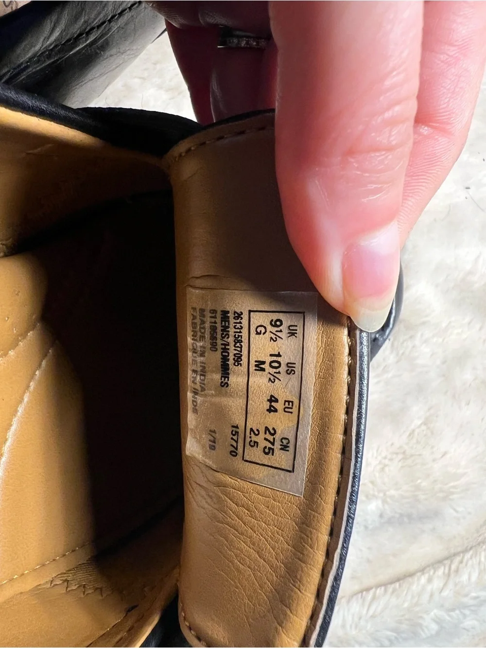 Clarks Collection men's black leather penny loafers size 10.5
